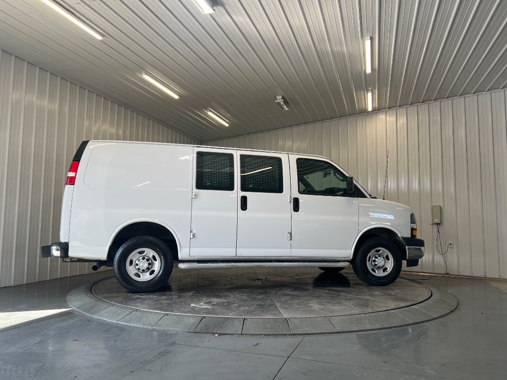 Photo 4 of 2021 Chevrolet Express 2500