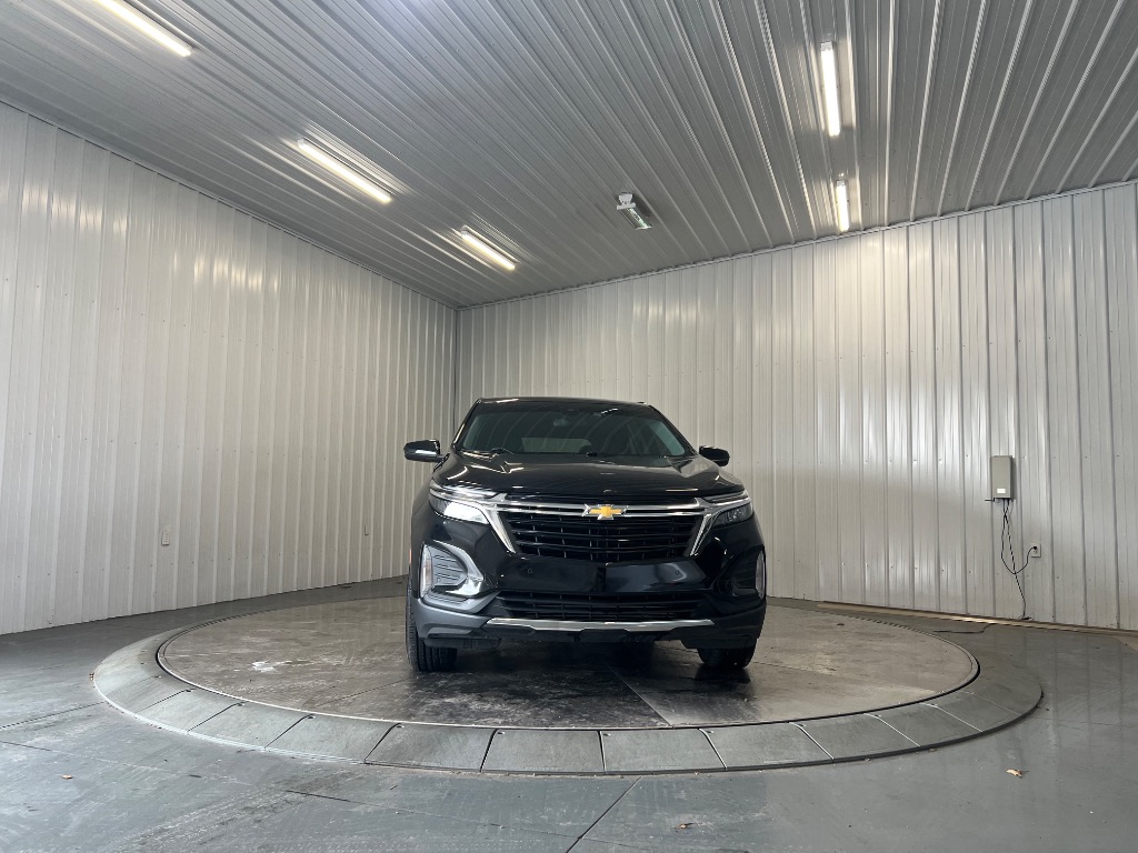 Photo 2 of 2024 Chevrolet Equinox LT