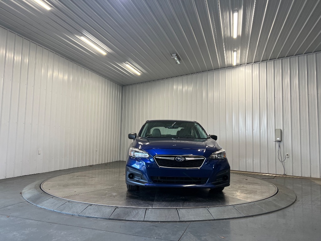 Photo 2 of 2018 Subaru Impreza 2.0i