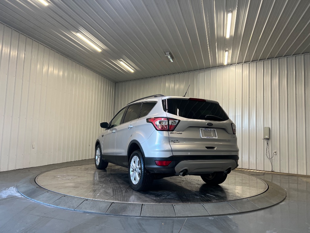 Photo 3 of 2017 Ford Escape SE
