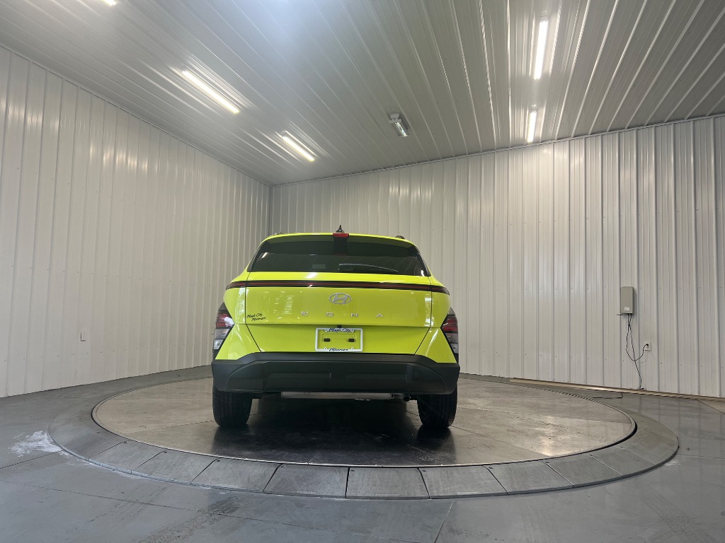 Photo 5 of 2025 Hyundai KONA SEL