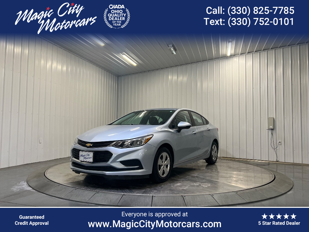 Photo 1 of 2017 Chevrolet Cruze LS Auto