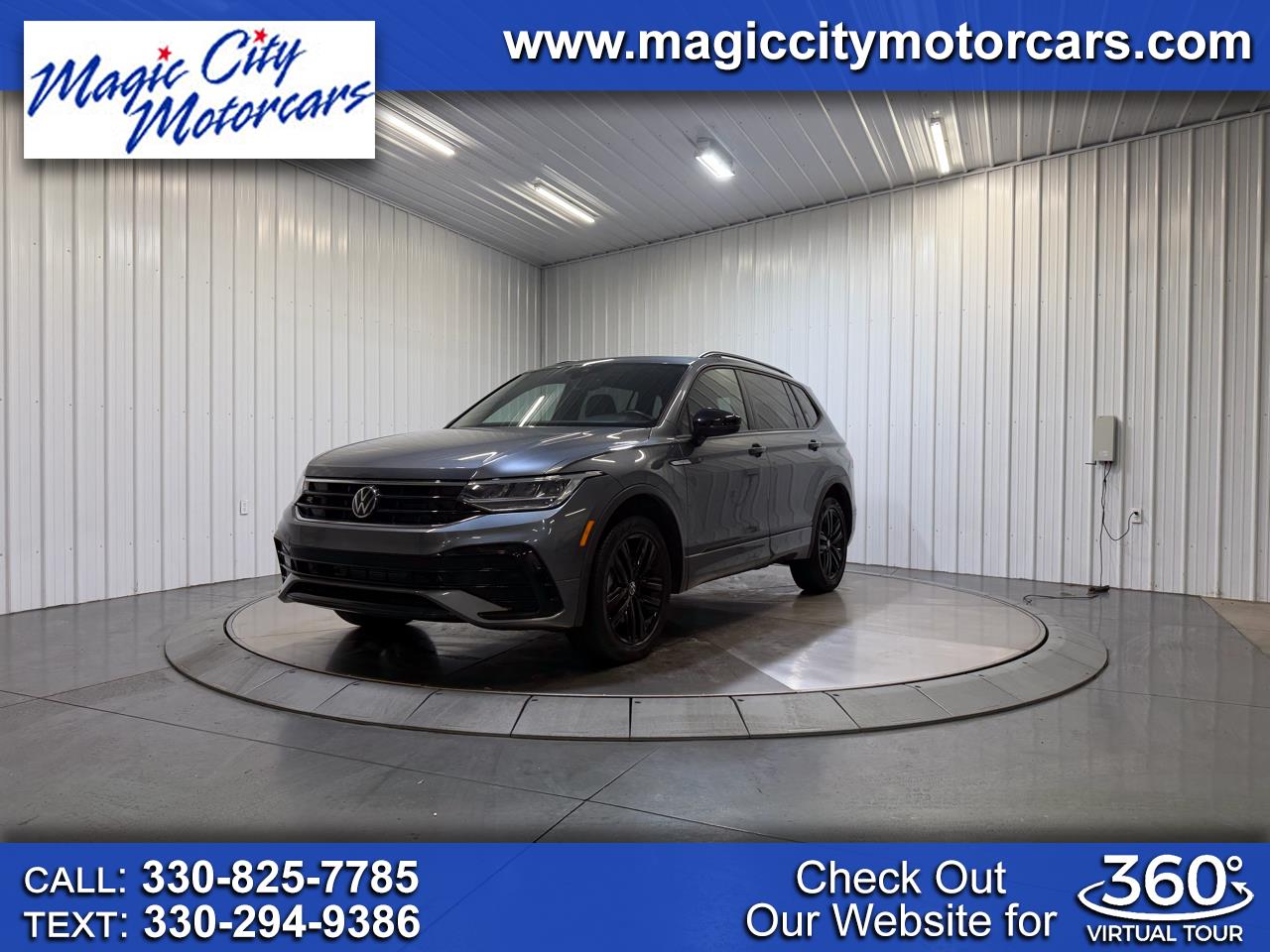 2022 Volkswagen Tiguan SE R-LINE BLACK's photo