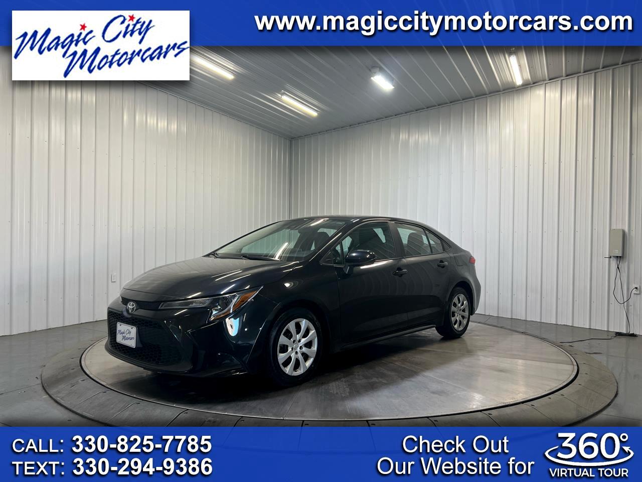 2021 Toyota Corolla LE's photo