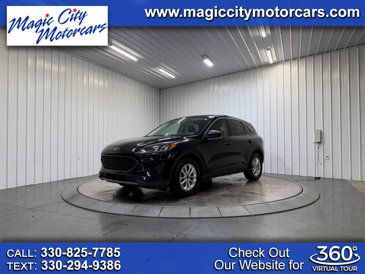 2022 Ford Escape SE's photo