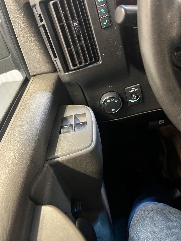 2020 Chevrolet Express Cargo Work Van - Photo 20