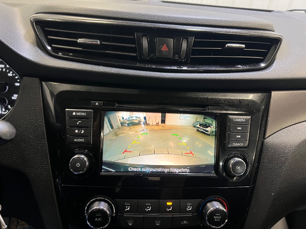 2022 Nissan Rogue Sport S - Photo 19