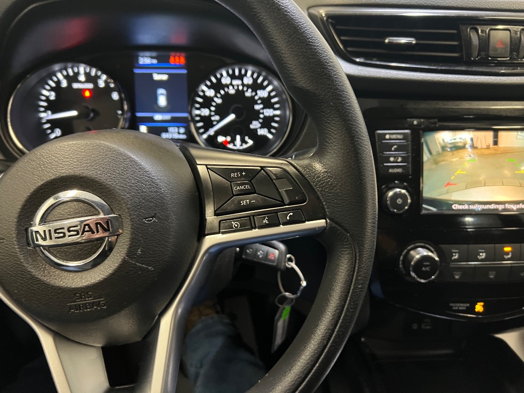 2022 Nissan Rogue Sport S - Photo 24