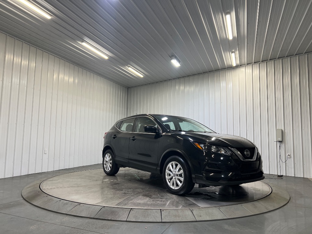 2022 Nissan Rogue Sport S - Image 5