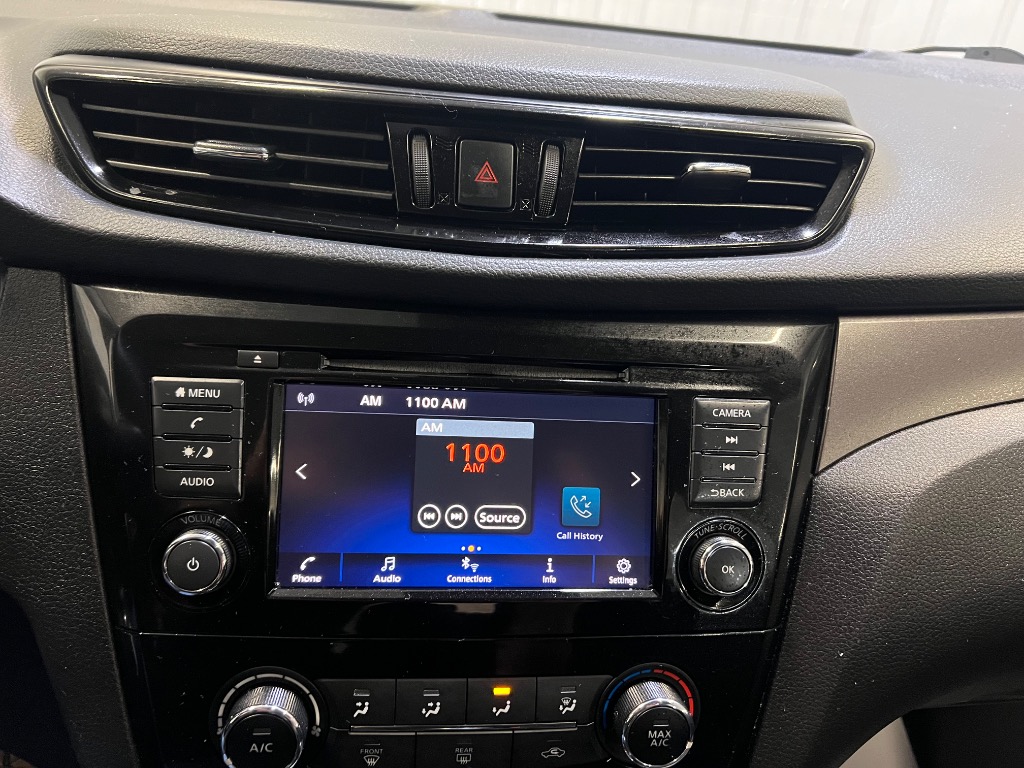2022 Nissan Rogue Sport S - Photo 18