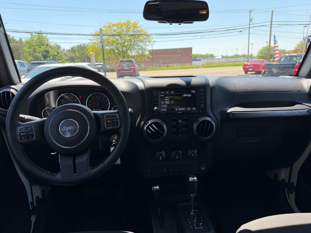 2015 Jeep Wrangler Unlimited Sport - Photo 13