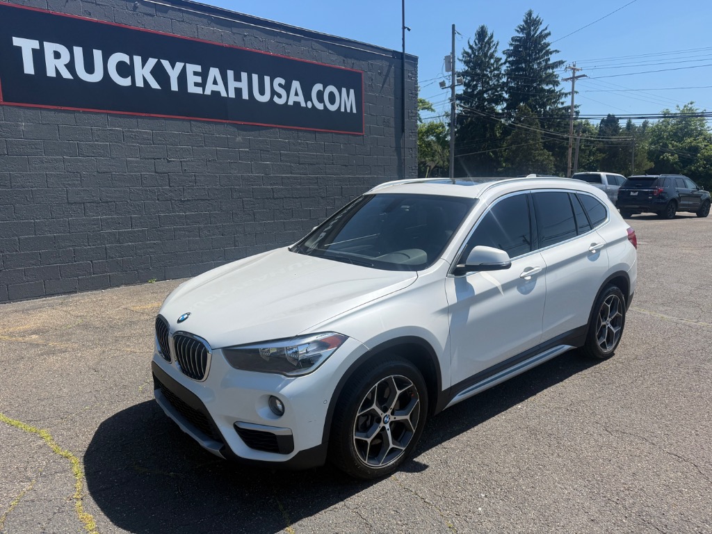 2018 BMW X1 sDrive28i's photo