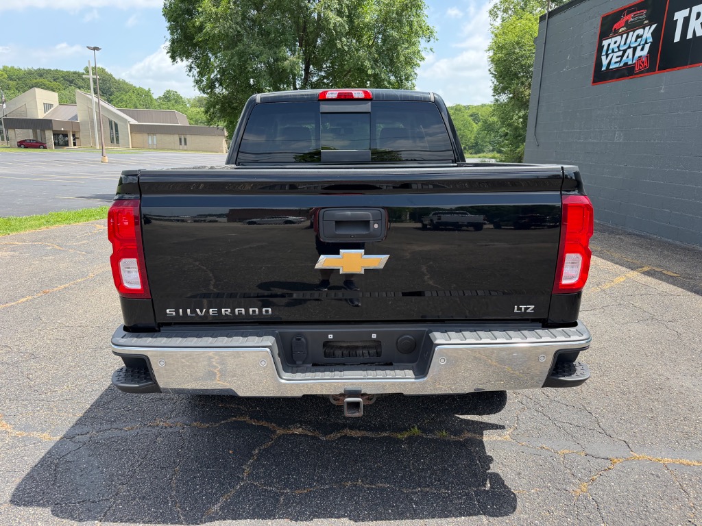 2017 Chevrolet Silverado 1500 LTZ - Photo 6