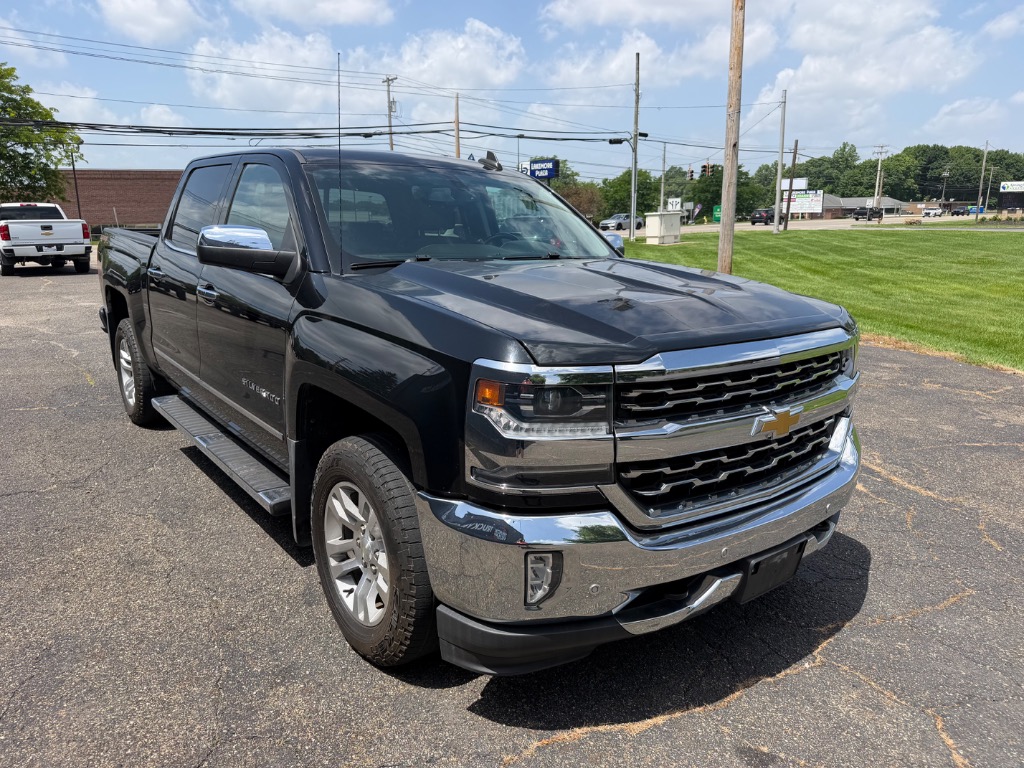 2017 Chevrolet Silverado 1500 LTZ - Photo 8