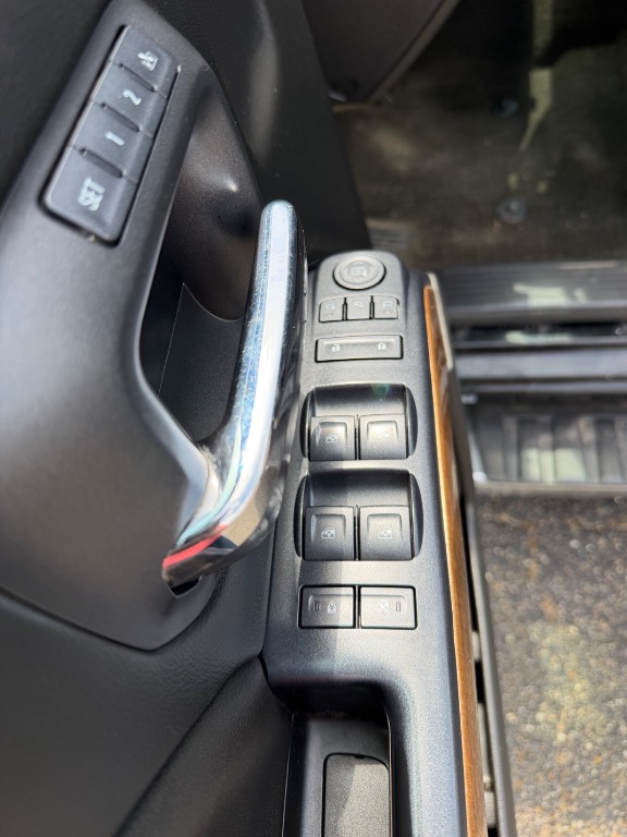 2017 Chevrolet Silverado 1500 LTZ - Photo 12