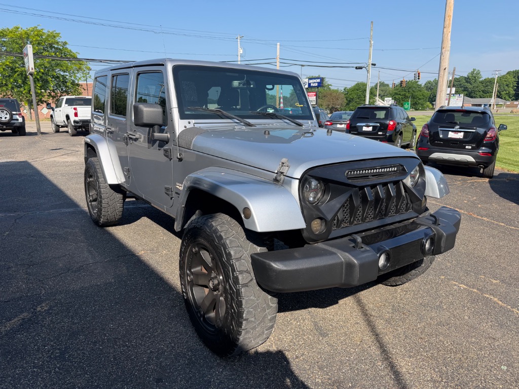 2015 Jeep Wrangler Unlimited Sahara - Photo 7
