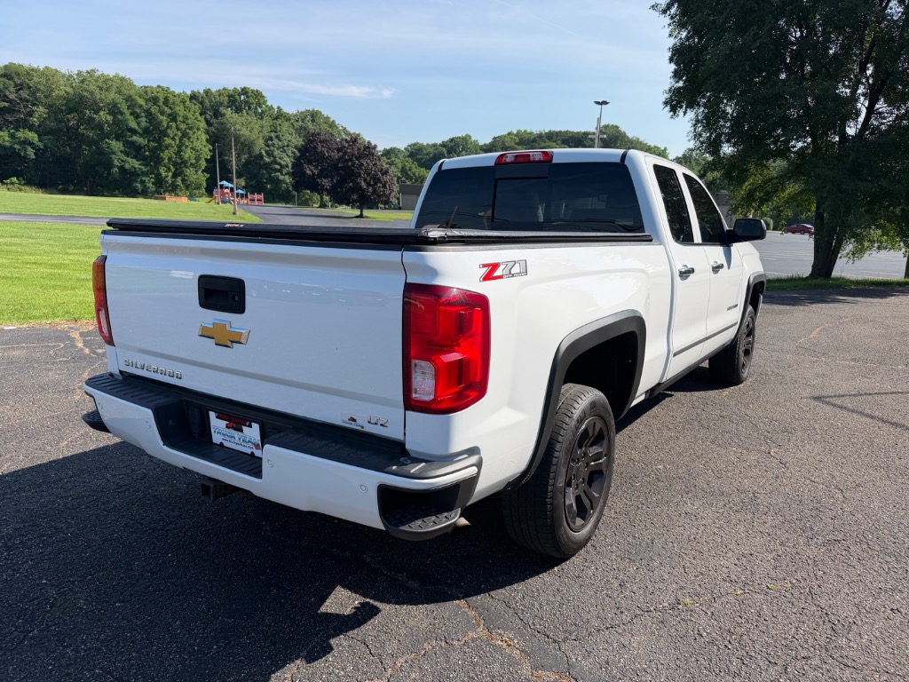 Photo 5 of 2018 Chevrolet Silverado 1500 LTZ