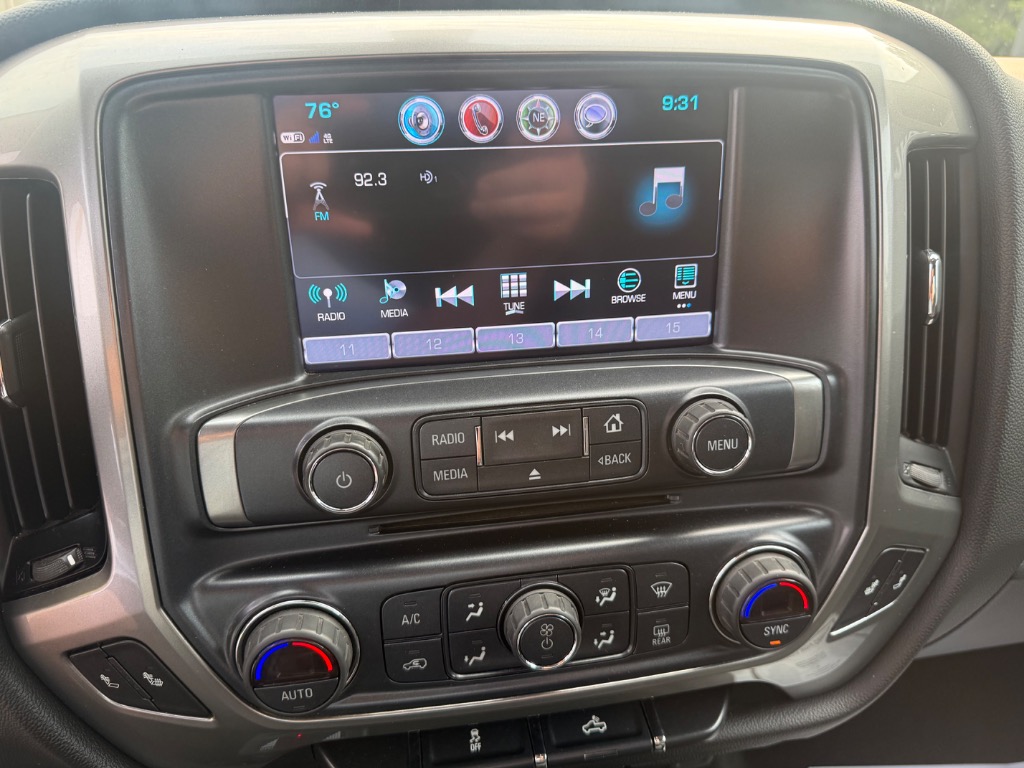 2018 Chevrolet Silverado 1500 LT - Photo 14