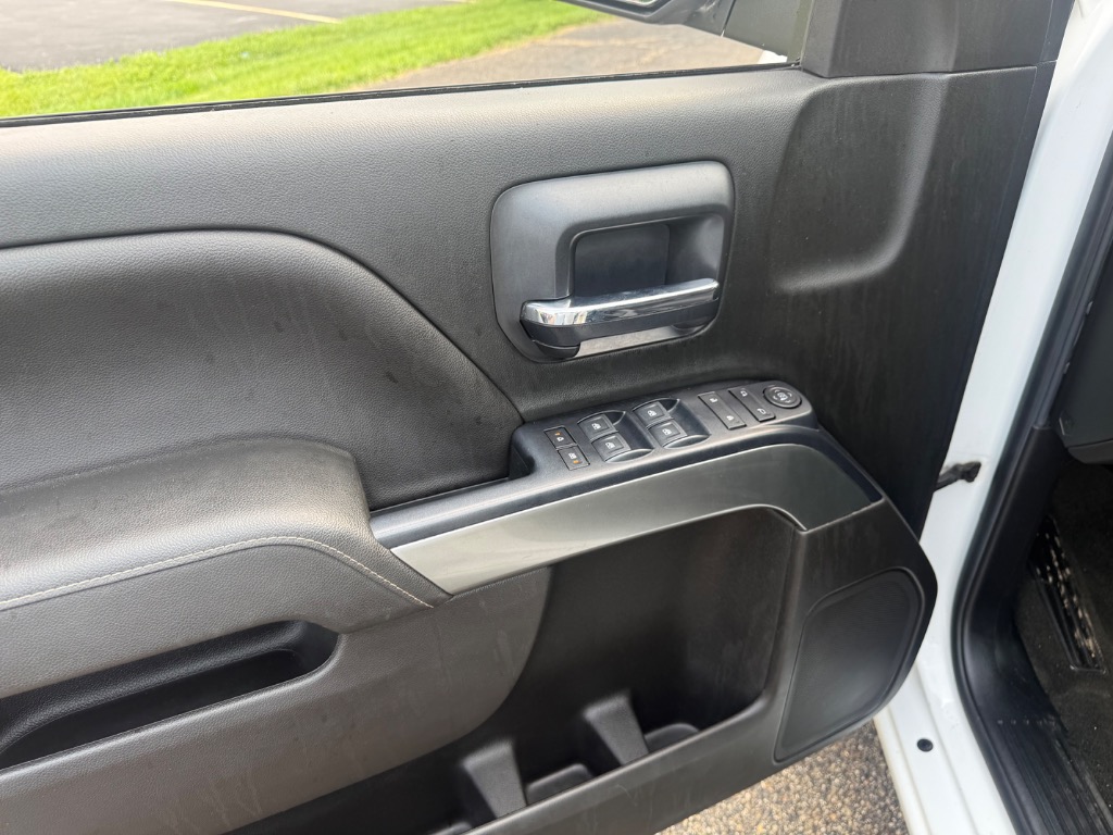 2018 Chevrolet Silverado 1500 LT - Photo 11