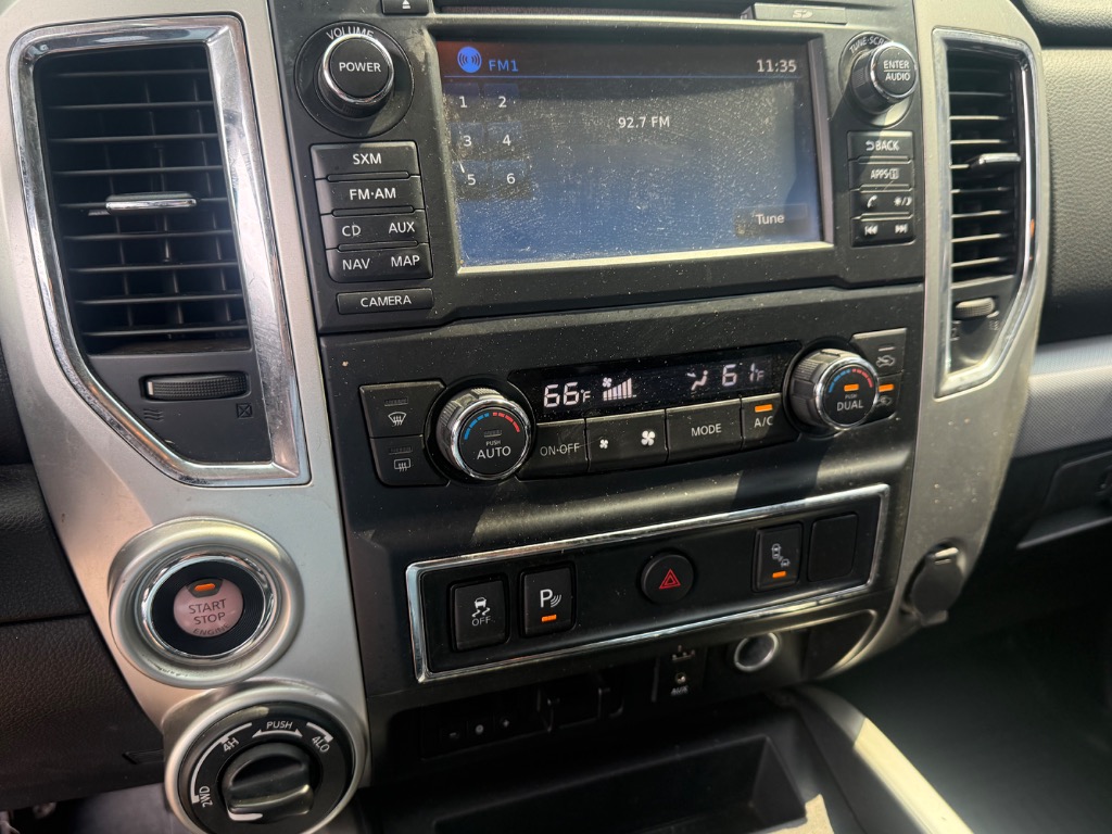 2017 Nissan Titan XD Pro-4X - Photo 16