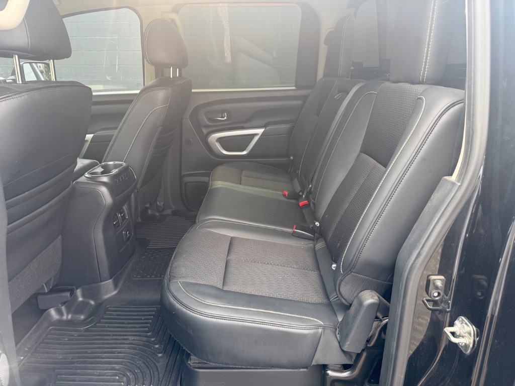 2017 Nissan Titan XD Pro-4X - Photo 10
