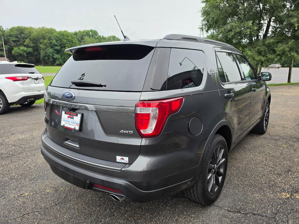 2018 Ford Explorer XLT - Photo 5