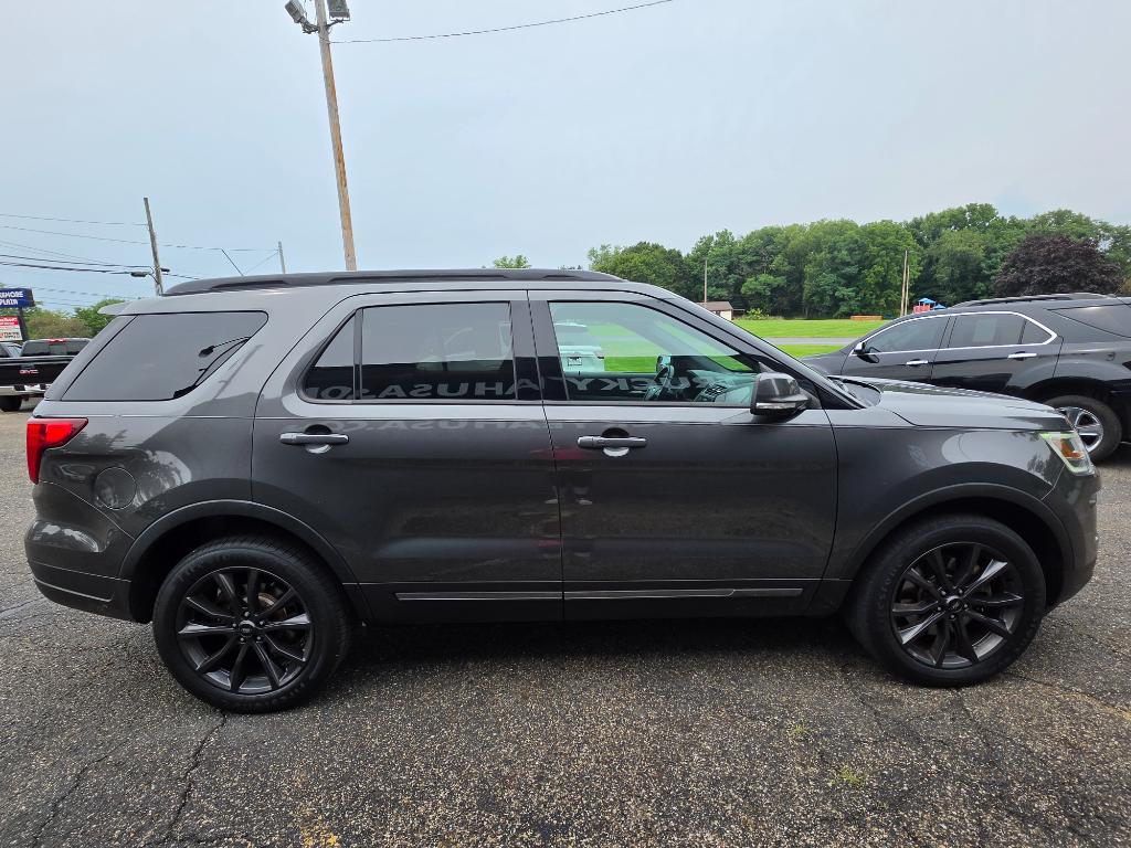 2018 Ford Explorer XLT - Photo 6