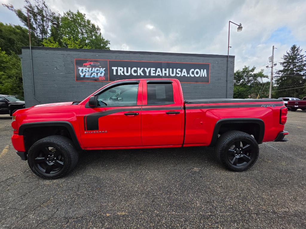 Photo 2 of 2016 Chevrolet Silverado 1500 Custom