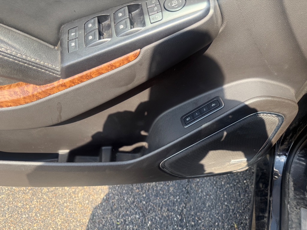 2015 Chevrolet Tahoe LTZ - Photo 13