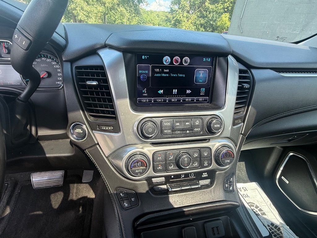 2015 Chevrolet Tahoe LTZ - Photo 16