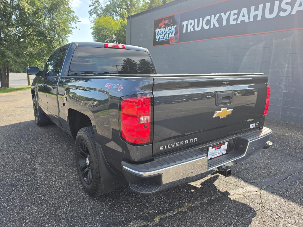 Photo 3 of 2017 Chevrolet Silverado 1500 LT