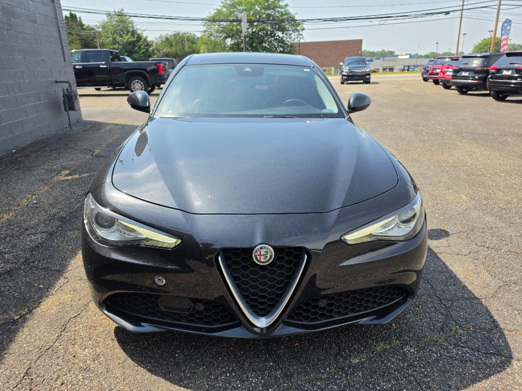 2017 Alfa Romeo Giulia Base - Photo 8