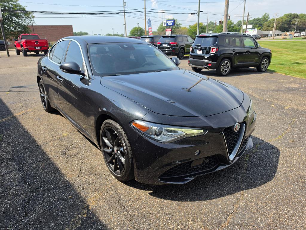 2017 Alfa Romeo Giulia Base - Photo 7