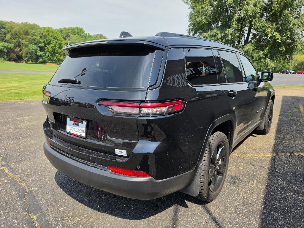 Photo 5 of 2024 Jeep Grand Cherokee L Altitude
