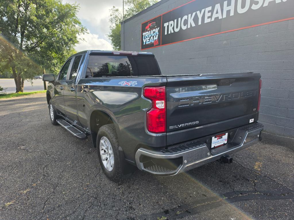 Photo 3 of 2019 Chevrolet Silverado 1500 LT