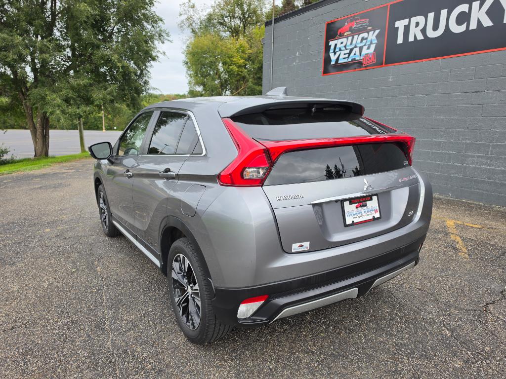 Photo 3 of 2018 Mitsubishi Eclipse Cross SE