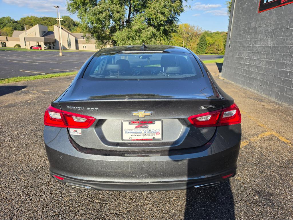 Photo 4 of 2017 Chevrolet Malibu Premier