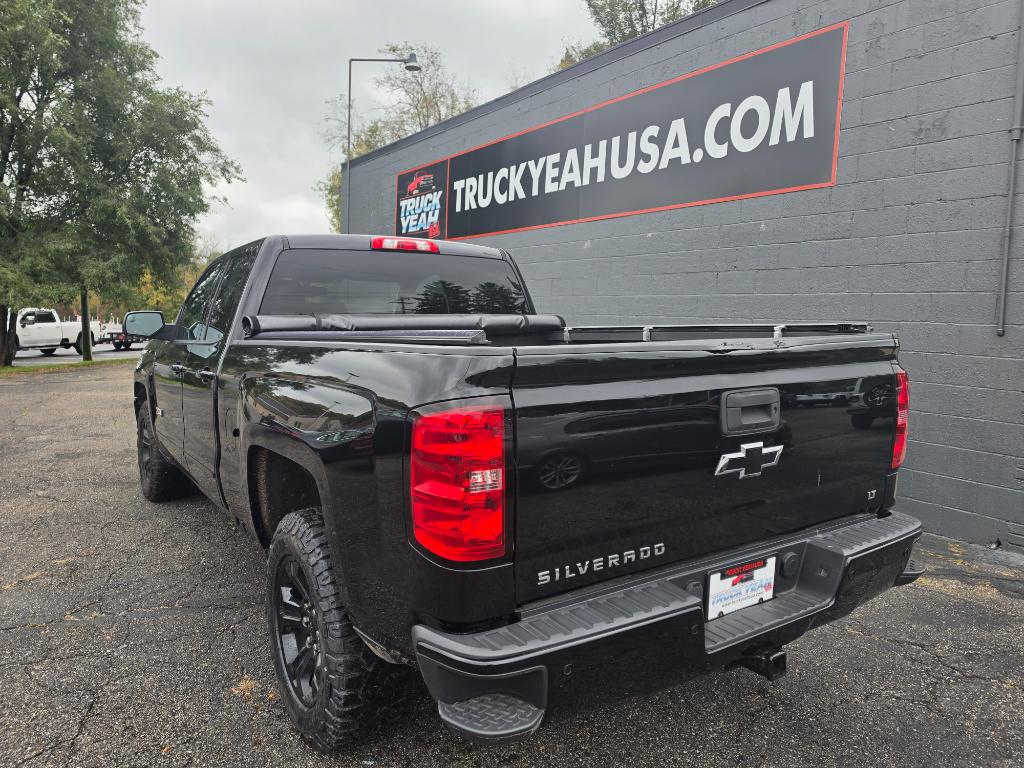 Photo 3 of 2018 Chevrolet Silverado 1500 LT
