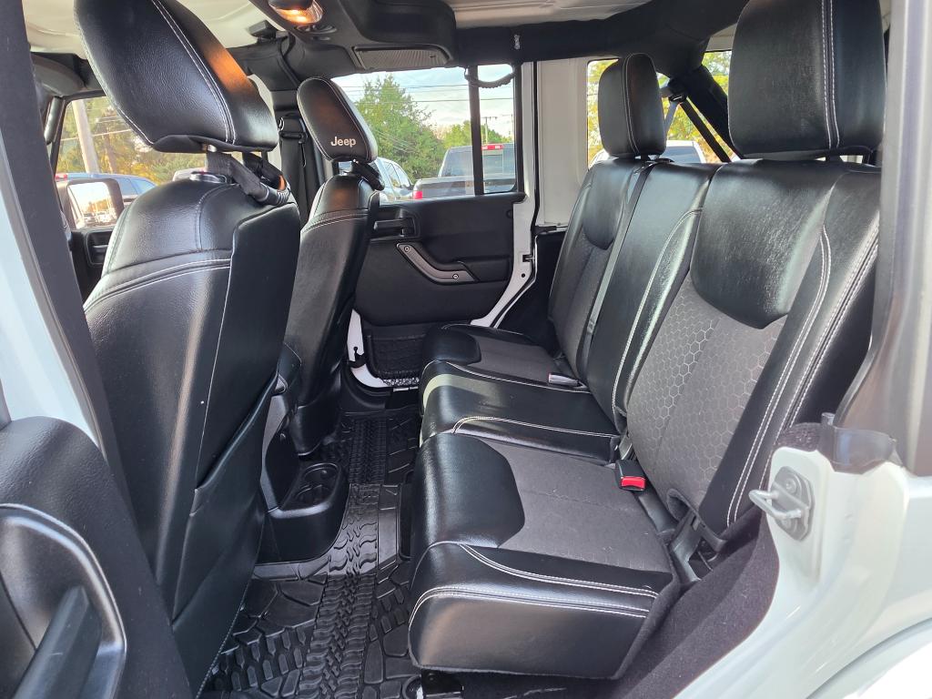 2016 Jeep Wrangler Unlimited Freedom Edition - Photo 11
