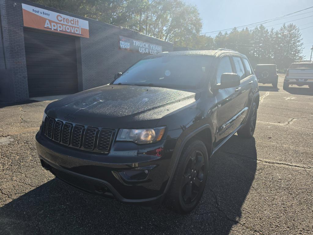 Photo 1 of 2020 Jeep Grand Cherokee Upland
