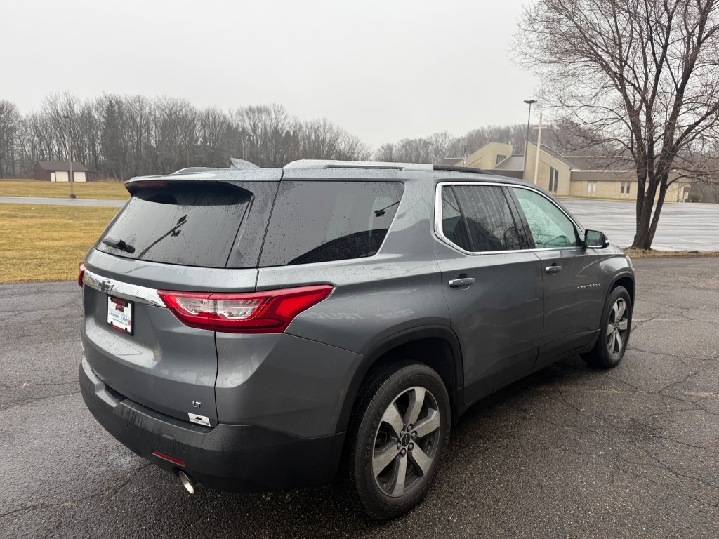 2018 Chevrolet Traverse LT Leather - Image 5