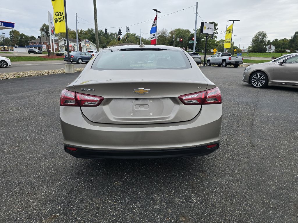 Photo 5 of 2022 Chevrolet Malibu LT