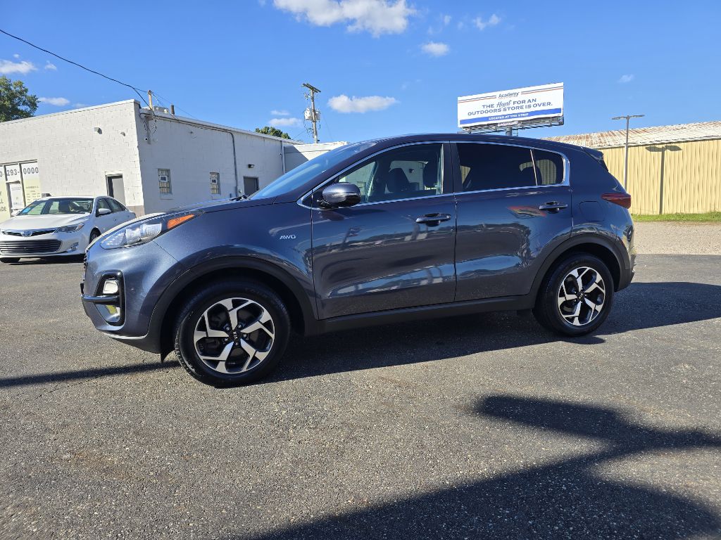 Photo 2 of 2020 Kia Sportage LX