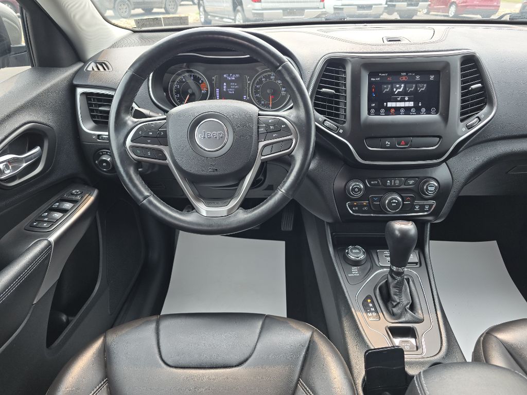 2019 Jeep Cherokee Latitude Plus - Photo 12