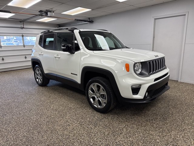2023 Jeep Renegade Limited - Image 3