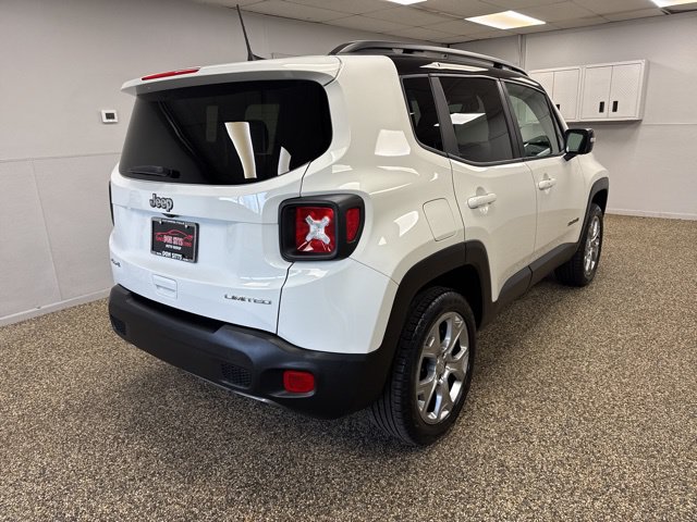 2023 Jeep Renegade Limited - Image 4