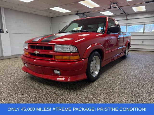2001 Chevrolet S-10 LS