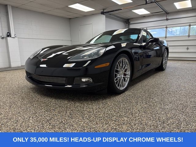 2005 Chevrolet Corvette Base - Main Image