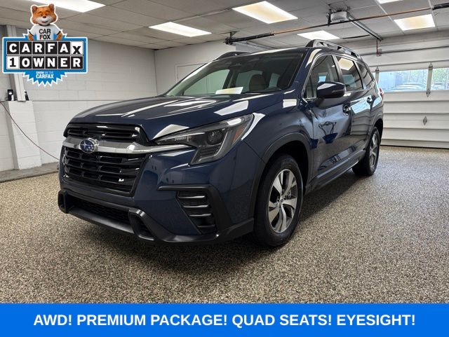 2023 Subaru Ascent Premium 7 Passenger's photo