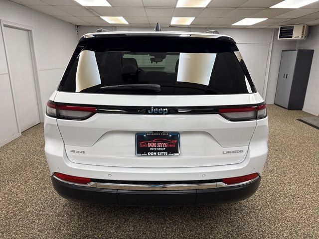 2023 Jeep Grand Cherokee - Image 5